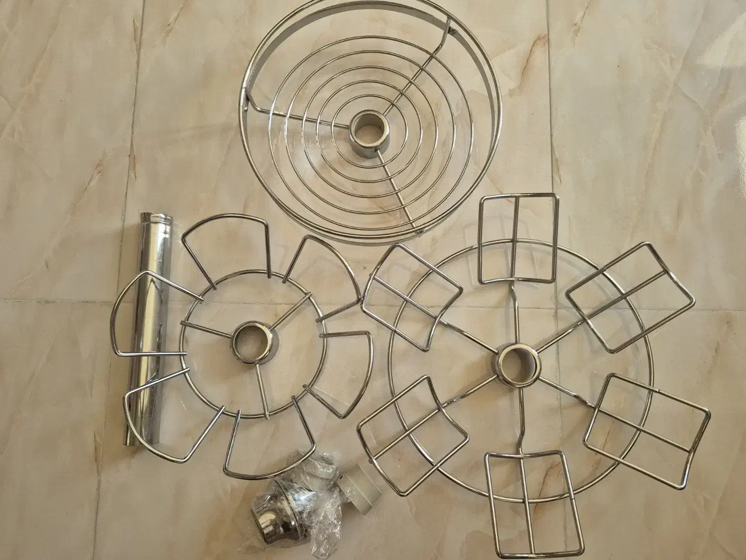 میله بار اپن|آب‌چکان و نظم‌دهنده ظروف|فردیس, شهرک وحدت|دیوار