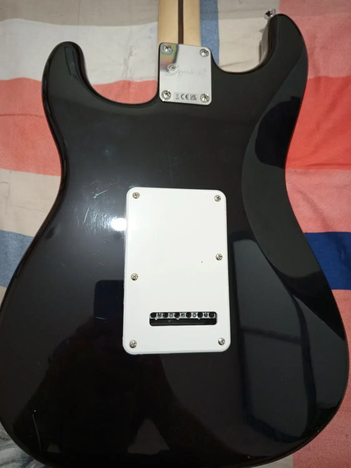 گیتار الکتریک squier sss|گیتار، بیس، امپلیفایر|اصفهان, شفق|دیوار