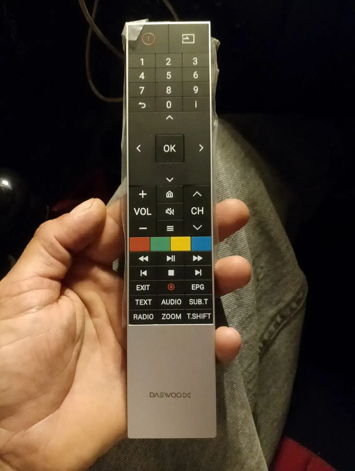 کنترل تلویزیون 43 اینج دوو اصل|تلویزیون و پروژکتور|کوهدشت, |دیوار