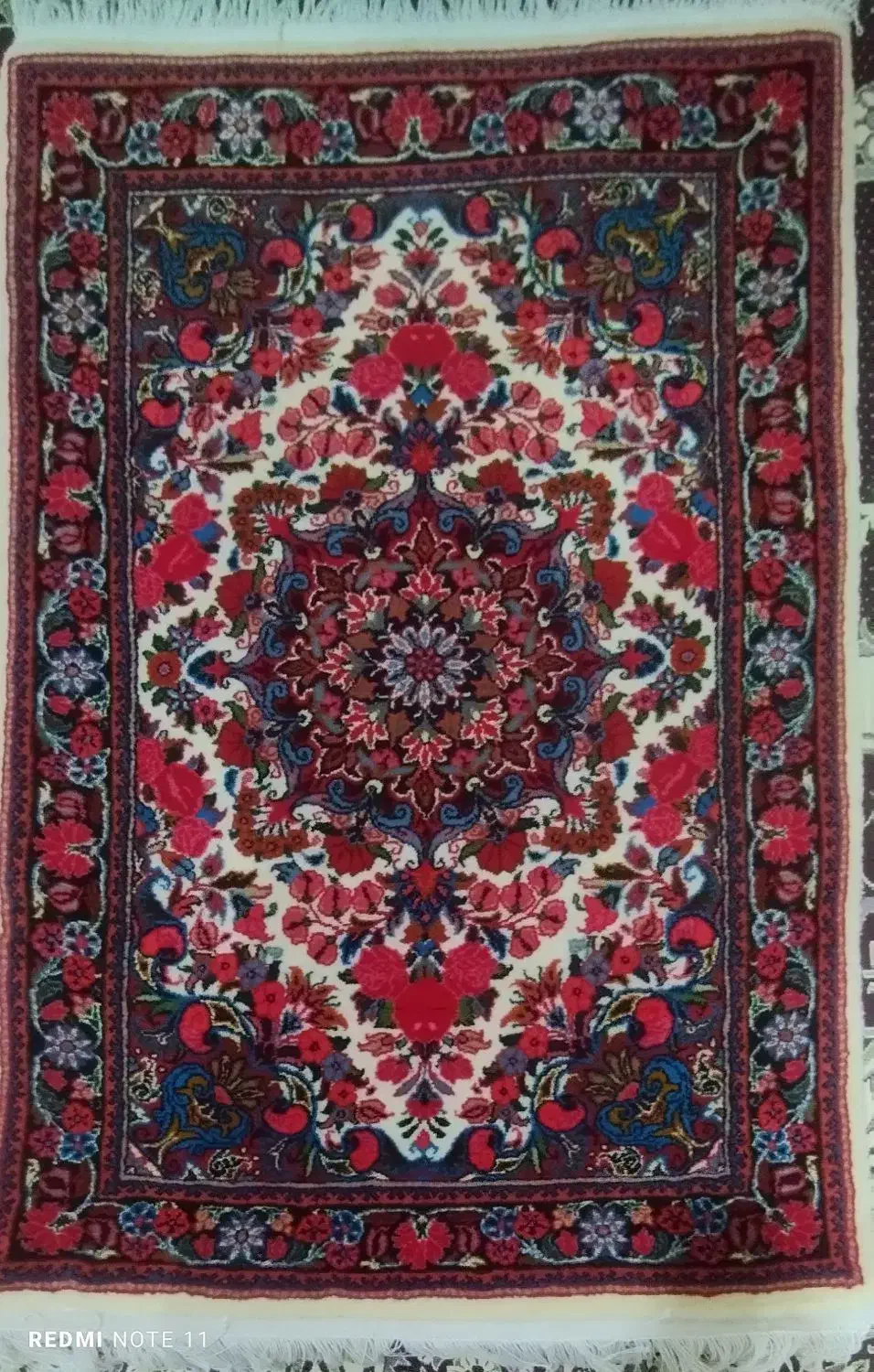 قالی دستباف|فرش|ازنا, |دیوار