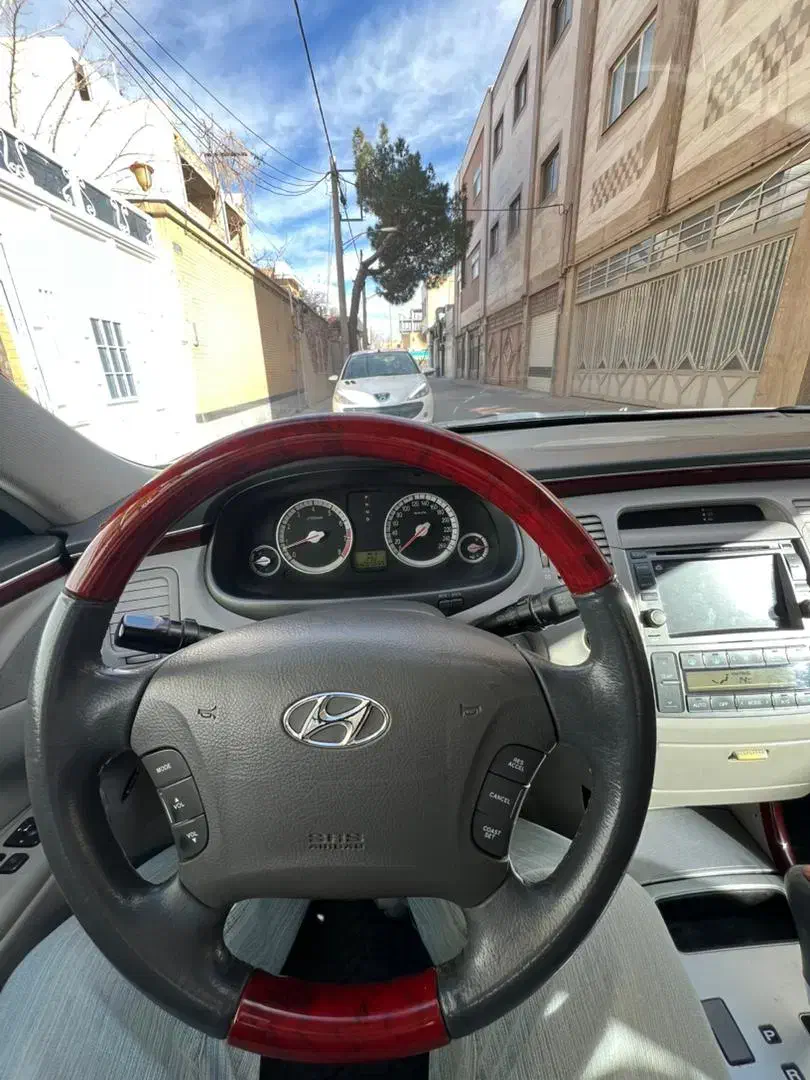 ازرا گرنجور۳۳۰۰|خودرو سواری و وانت|اصفهان, باغ نگاره|دیوار