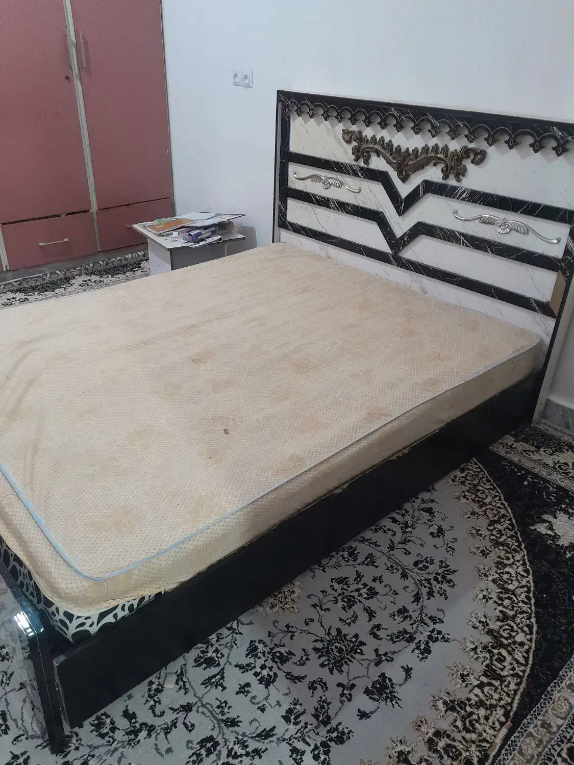 تختخواب دونفره|تخت و سرویس خواب|شوش, |دیوار