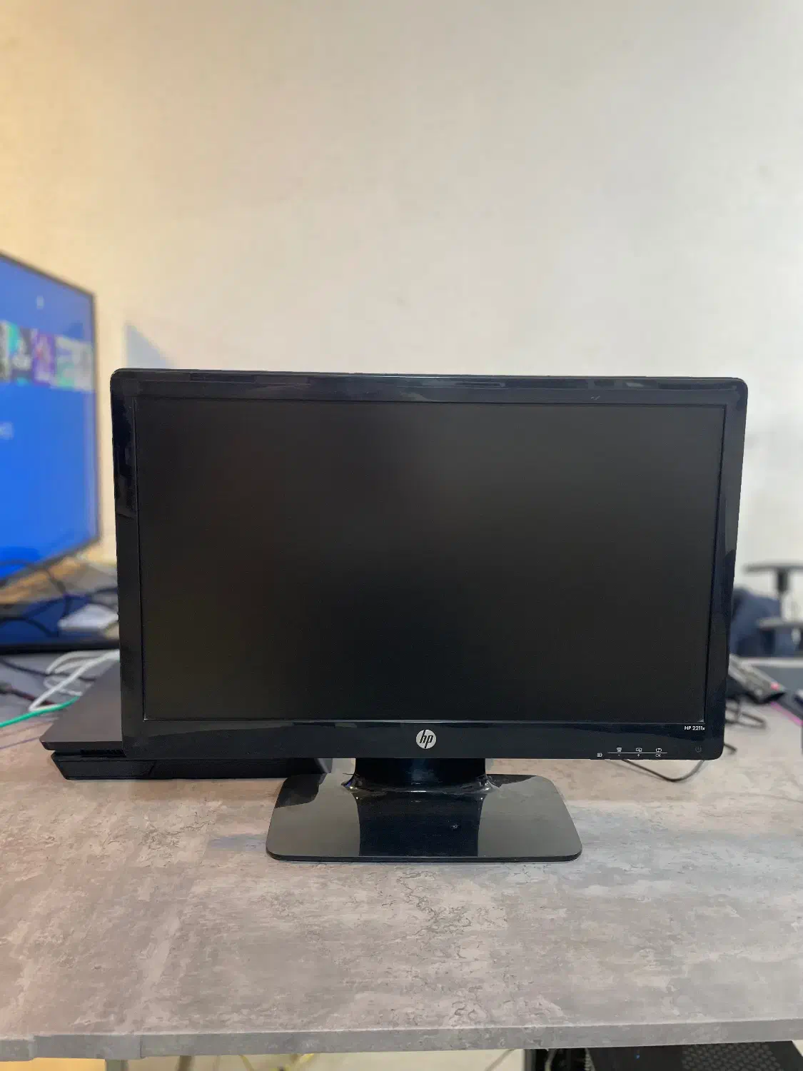 مانیتور ۲۲ اینچ فول اچ دی|قطعات و لوازم جانبی رایانه|گرگان, |دیوار