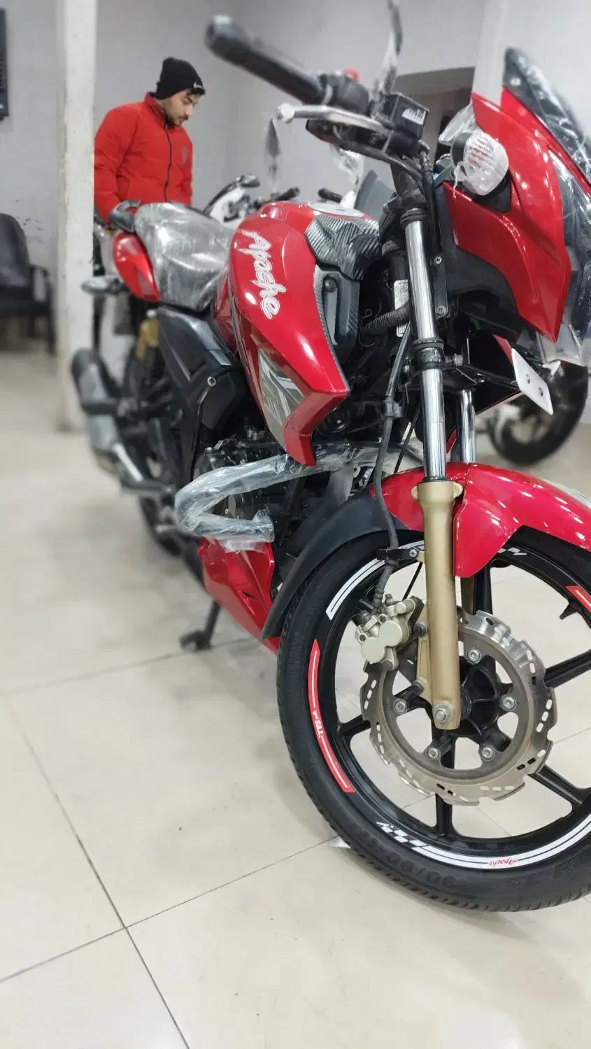 آپاچی قرمز ۹۵ کم کار واقعی|موتورسیکلت|تهران, گمرک|دیوار