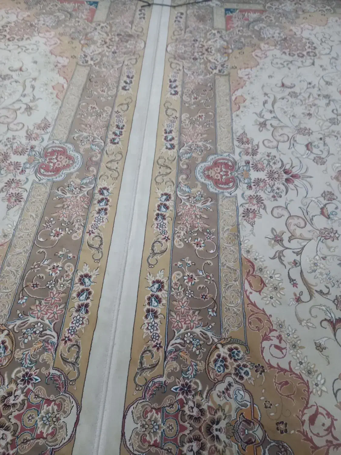 فرش ۱۲ متری مشهد|فرش|مشهد, طرق|دیوار