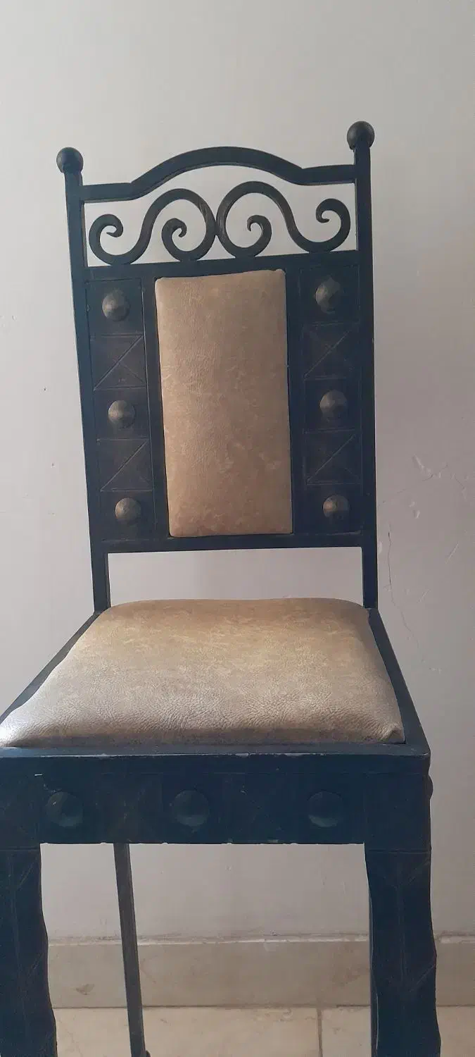 صندلی بچه فلزی|تخت و صندلی بچه|ایلام, |دیوار