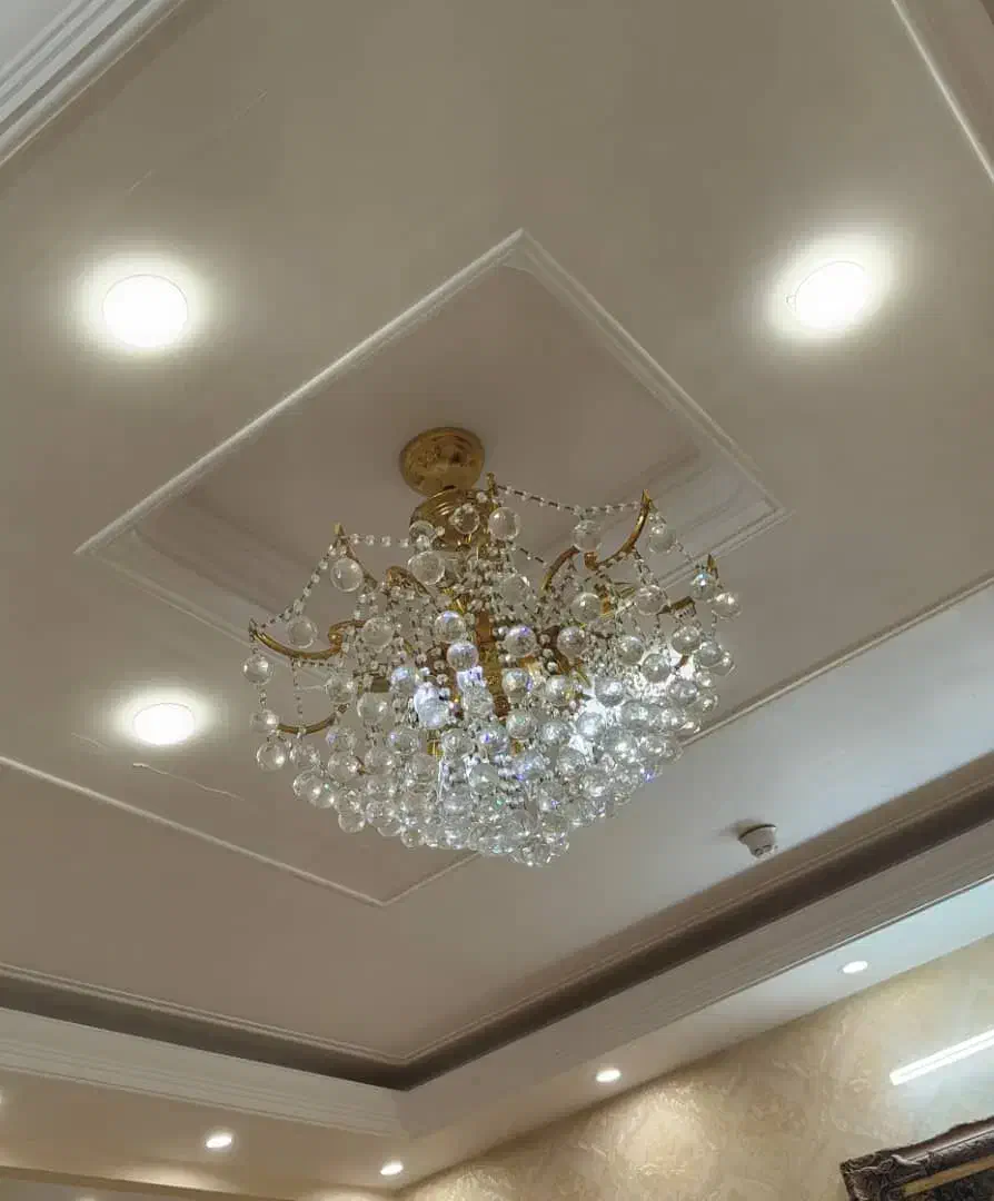 لوستر کریستالی خارجی|لوستر و چراغ آویز|قم, شهرک قدس|دیوار