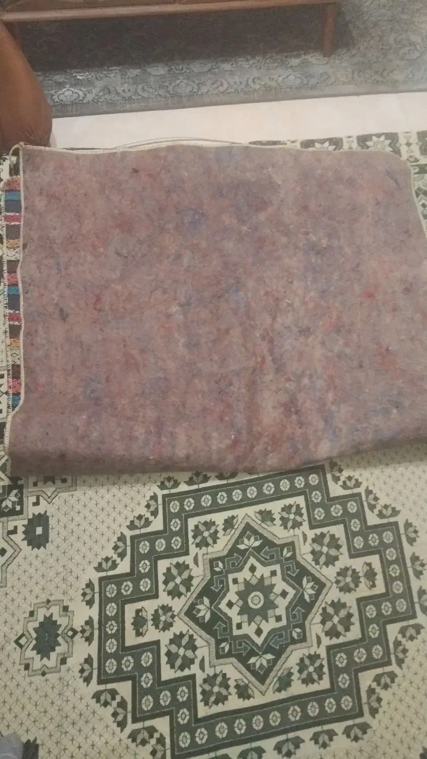 نمد|گلیم، جاجیم، گبه|بندر انزلی, جهانگانی|دیوار