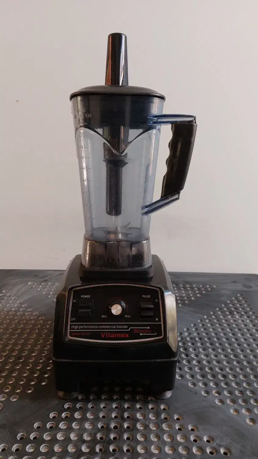 مخلوط کن (بلندر) 2/5 لیتری 2000 وات ویتامکس|کافیشاپ و رستوران|کیش, |دیوار