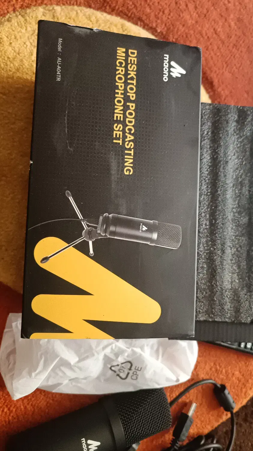 میکروفن استودیویی|سیستم صوتی خانگی|گراش, |دیوار