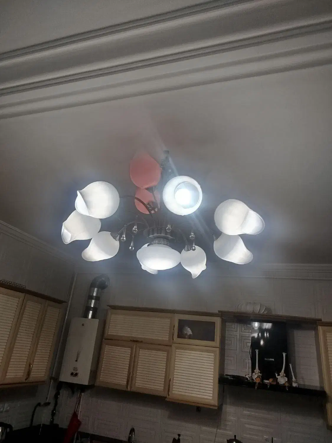 لوستر بزرگ آشپزخانه|لوستر و چراغ آویز|تبریز, |دیوار