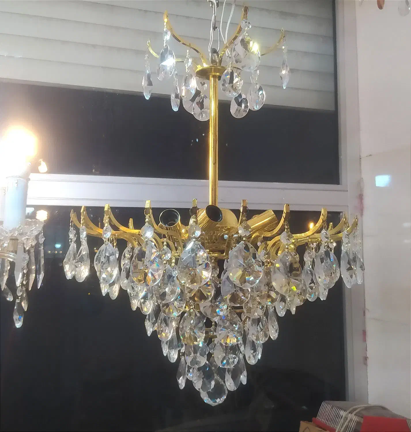 لوستر جفت و تک(تعمیر لوستر)|لوستر و چراغ آویز|تبریز, |دیوار