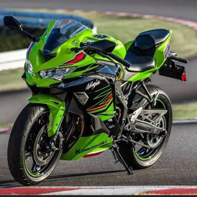 نینجا ۴ سیلندر|موتورسیکلت|تهران, آذربایجان|دیوار