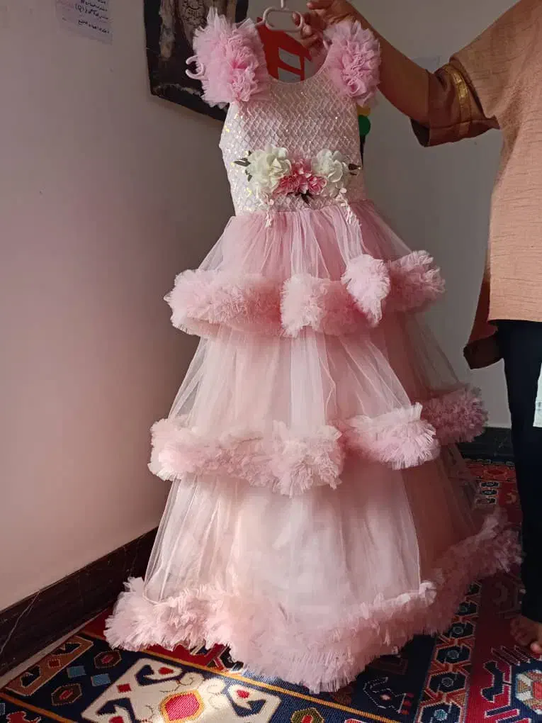 تعدادی لباس بچگانه شیک|کفش و لباس بچه|کوهدشت, |دیوار