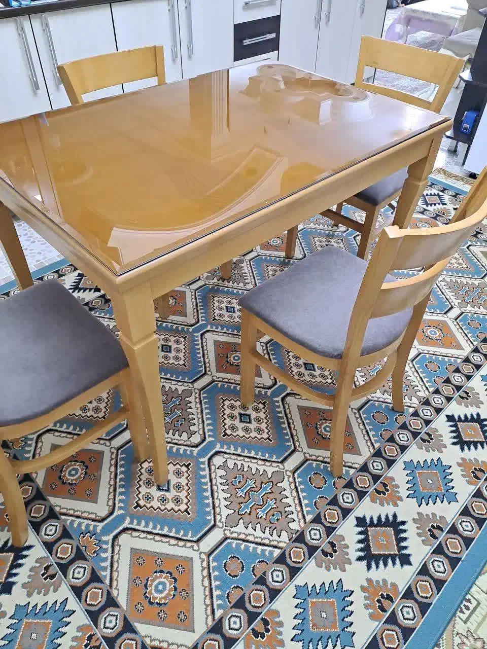 میز نهار خوری|میز و صندلی غذاخوری|بجنورد, |دیوار