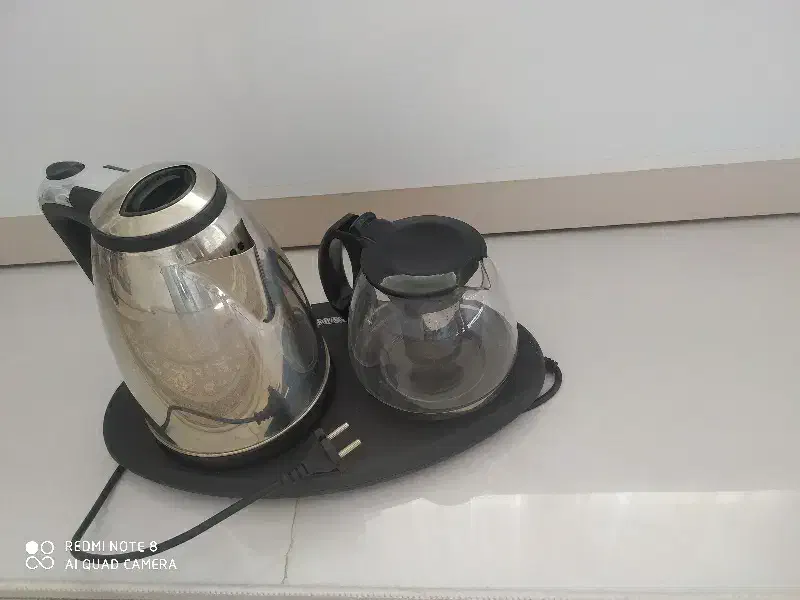 حراج لوازم آکبند منزل مناسب کادو و جهیزیه|فرش|ارومیه, |دیوار