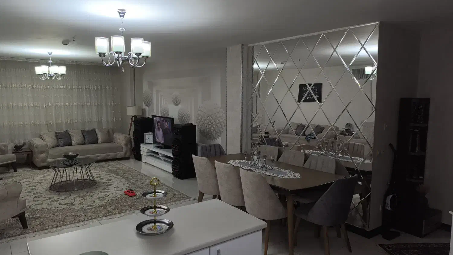 آپارتمان محله سی ۸/ویو دریاچه/فول لاکچری|فروش آپارتمان|فولادشهر, C8|دیوار