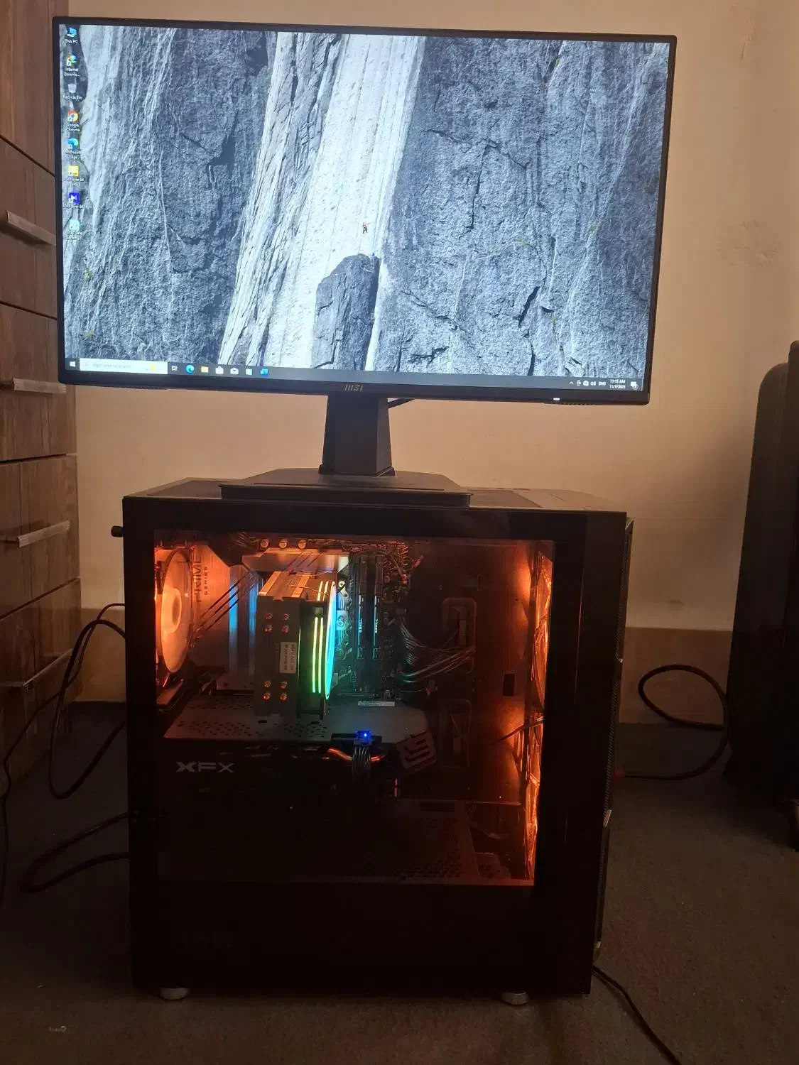 کیس گیمینگ نسل ۱۳ به همراه مانیتور|رایانه رومیزی|قم, شهرک فاطمیه|دیوار