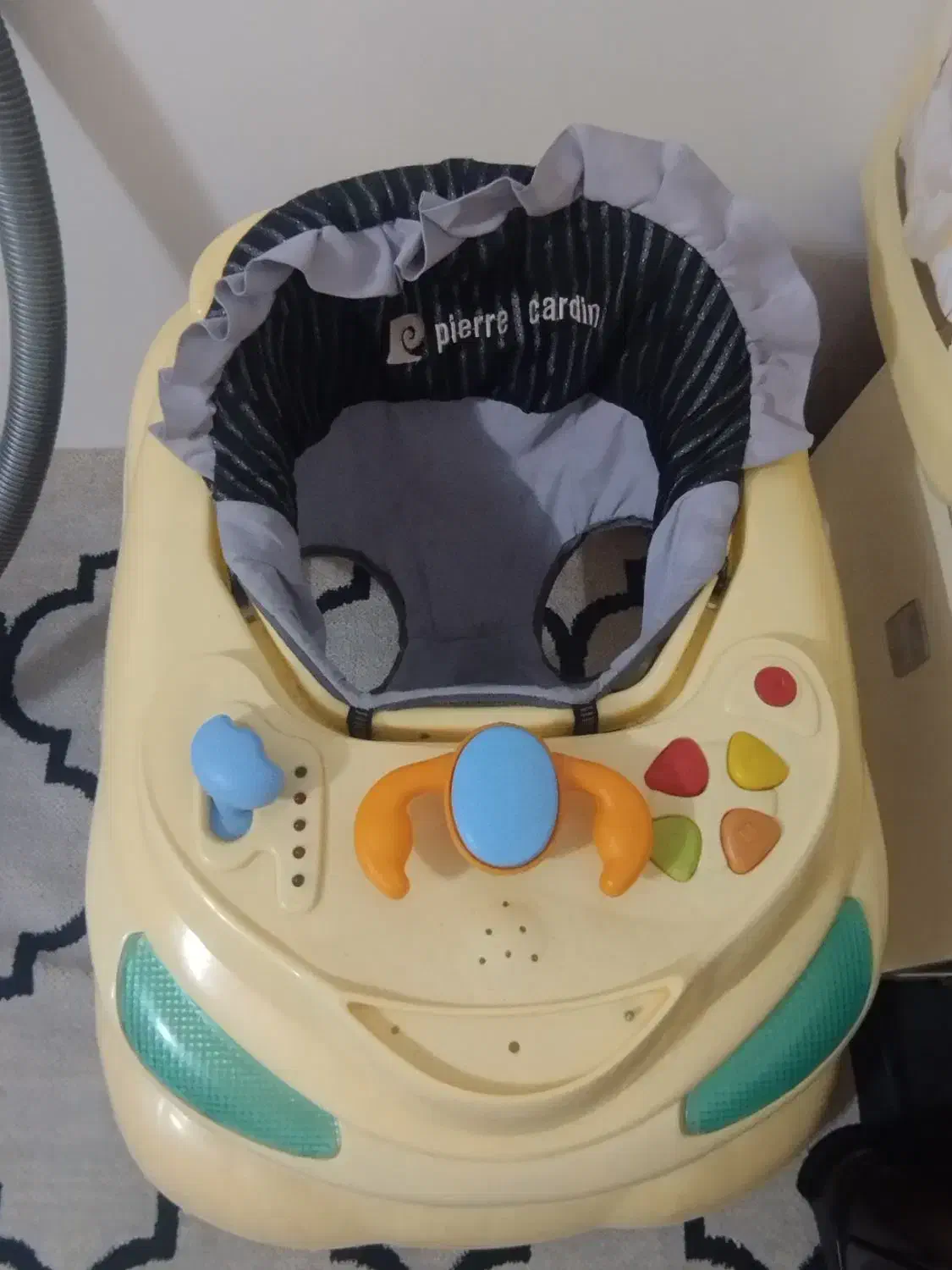 روروئک درحد نو|اسباب و اثاث بچه|تربت جام, والفجر|دیوار