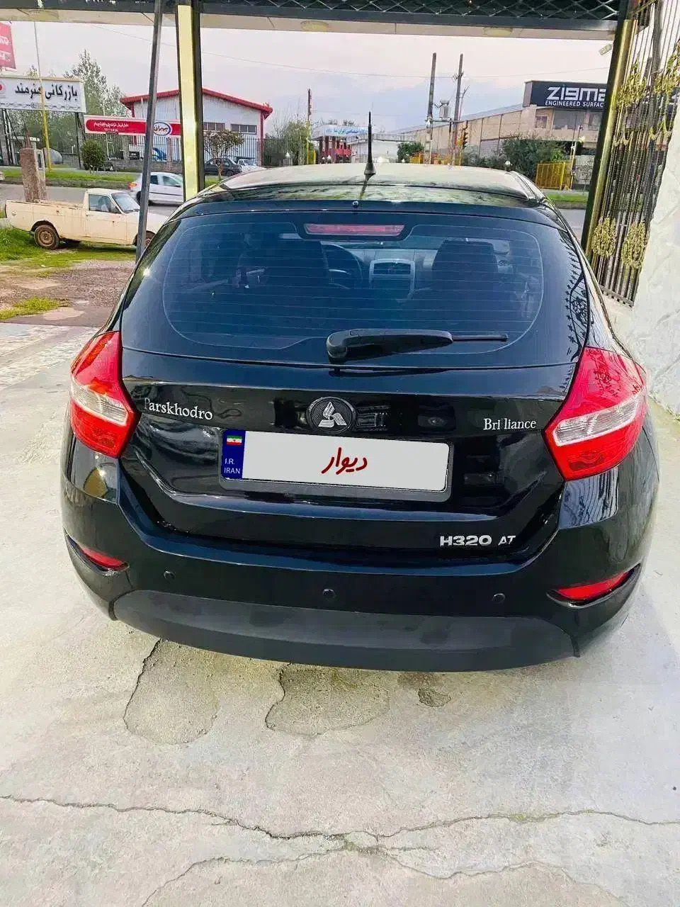 برلیانس 320 اتومات کم کار بدون نقطه|خودرو سواری و وانت|رشت, جانبازان|دیوار
