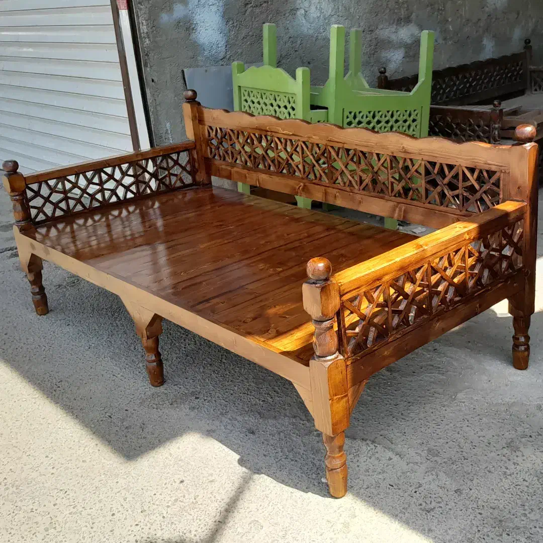 فروش ویژه تخت سنتی تمام چوب کیفیت ممتاز صادراتی|مبلمان خانگی و میز عسلی|بوشهر, |دیوار