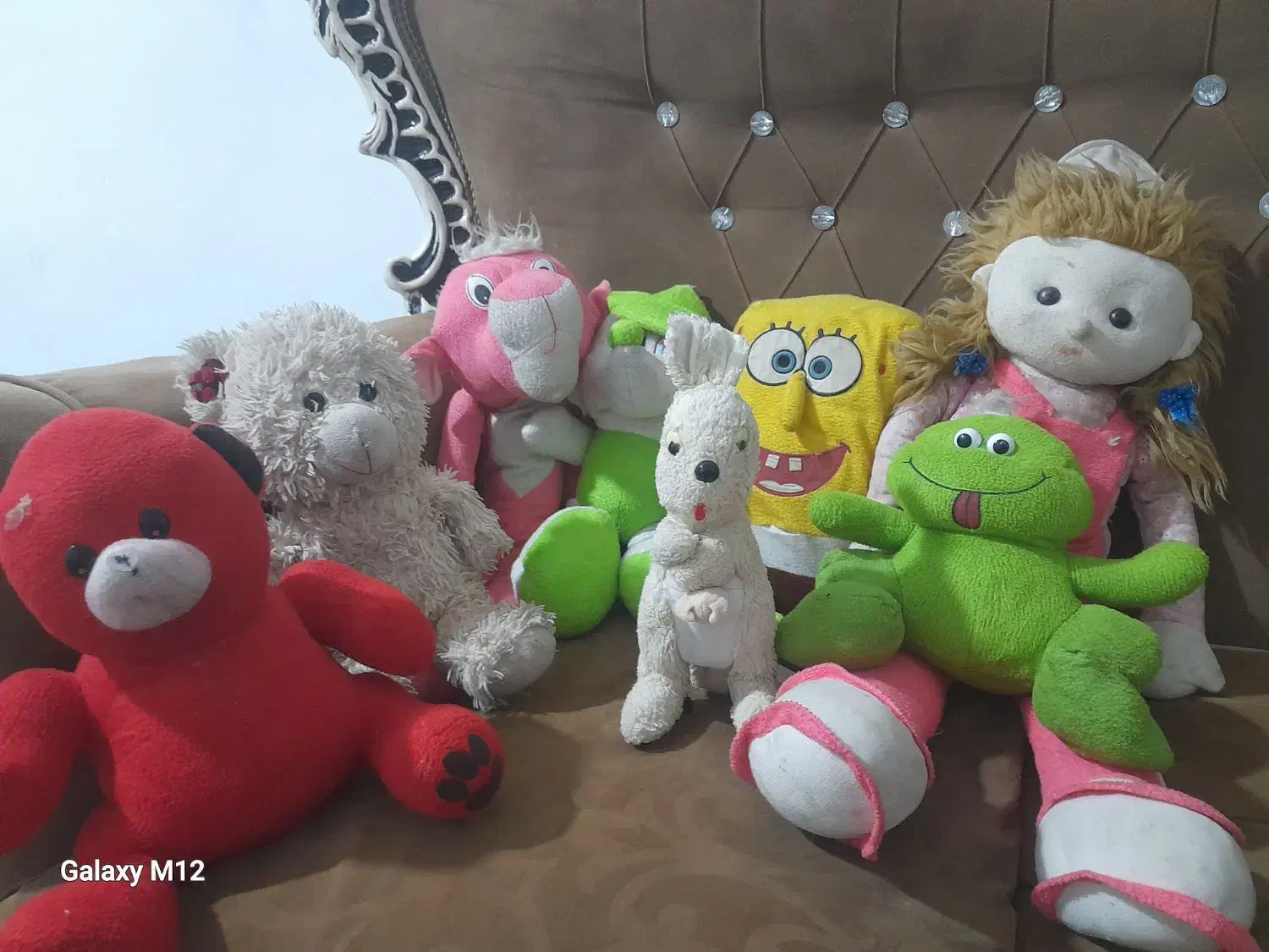 عروسک|اسباب‌بازی بچه|ساوه, |دیوار