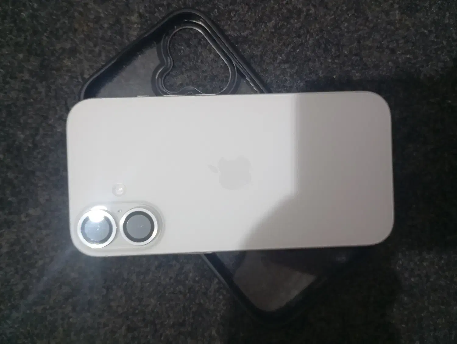 آیفون 16 نرمال سفید|موبایل|دلند, |دیوار