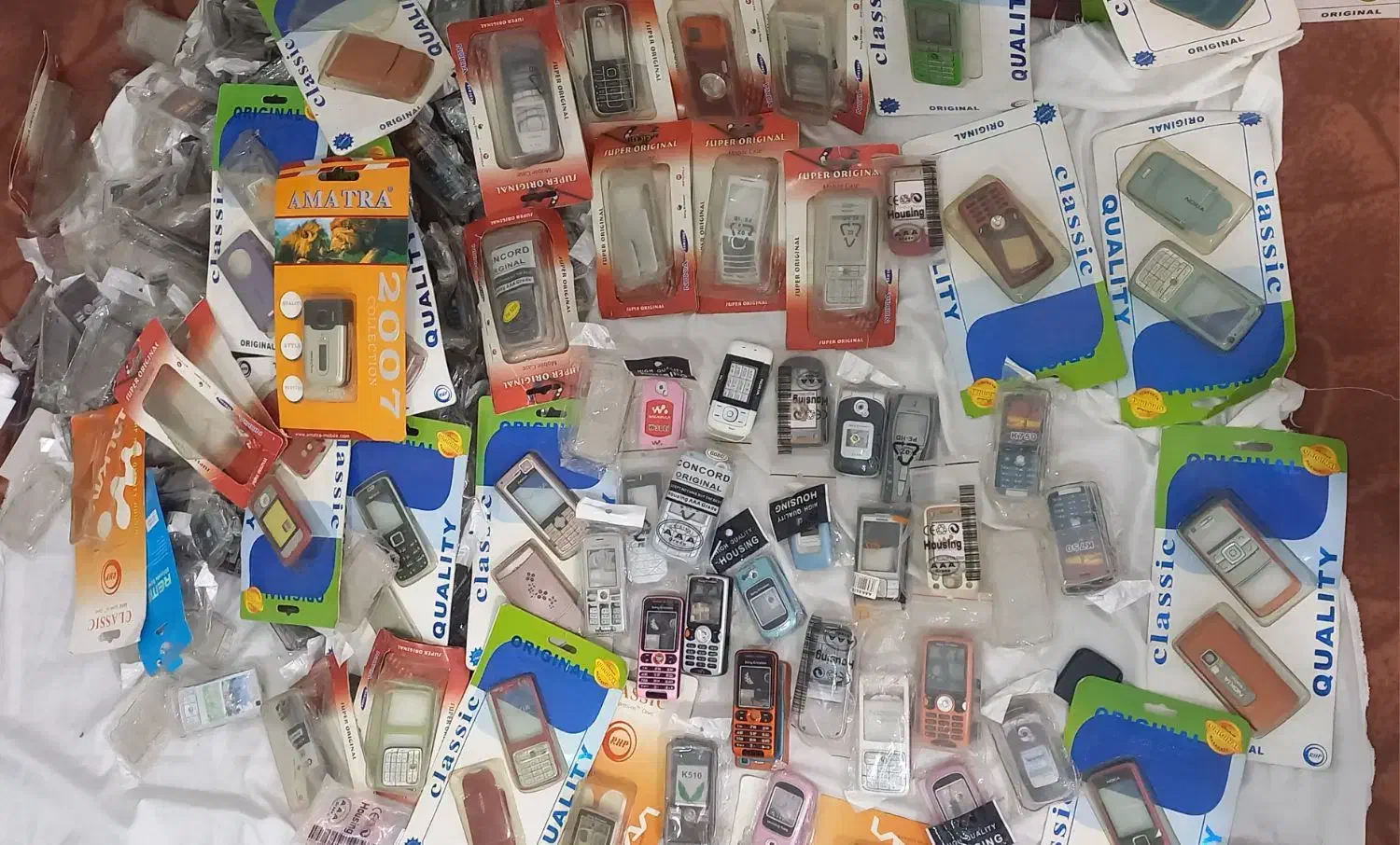 قاپ گوشی|لوازم جانبی موبایل و تبلت|سنندج, |دیوار