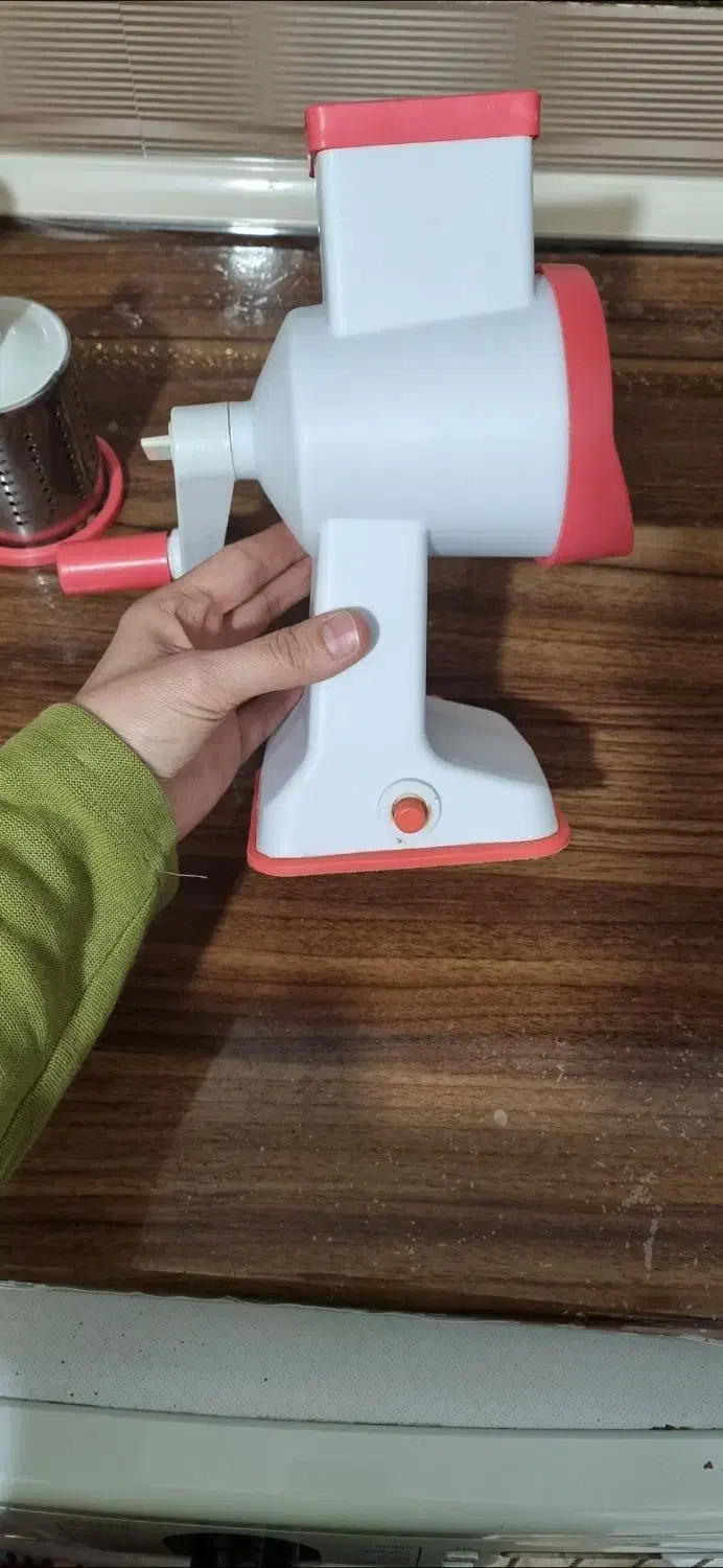 خردکن دستی رومیزی|خردکن، آسیاب، غذاساز|رامسر, |دیوار