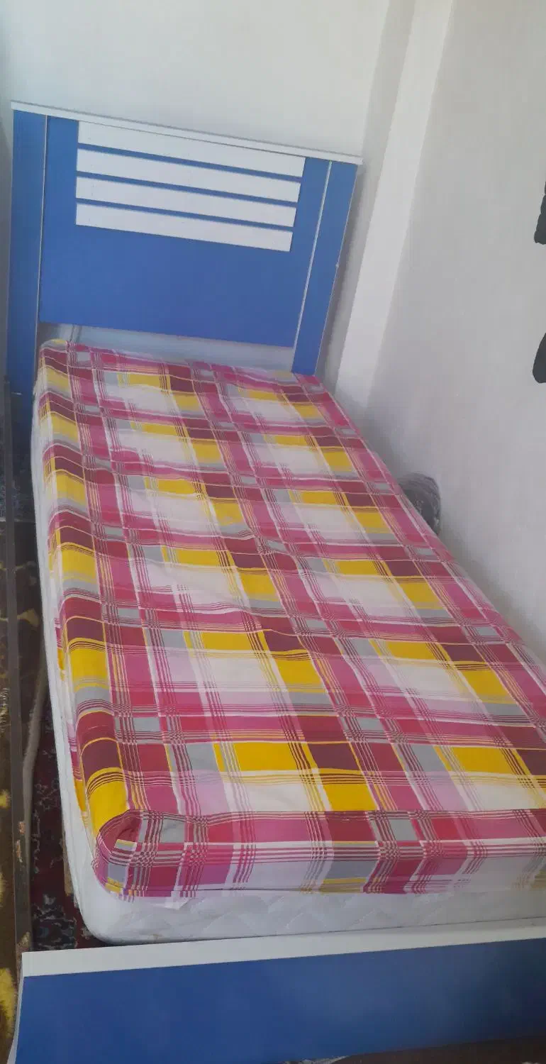 تخت خواب با تشک طبی|تخت و سرویس خواب|کوهدشت, |دیوار