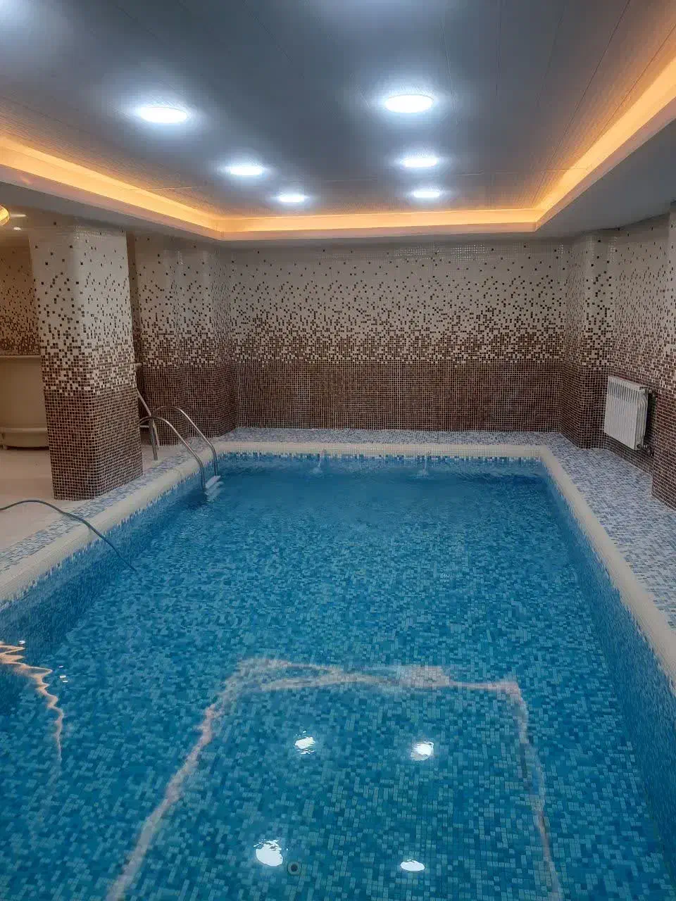 پیمانکار استخر ویلا  بنایی دیوار کشی  ساختمان|خدمات پیشه و مهارت|شهریار, شهرک وائین|دیوار