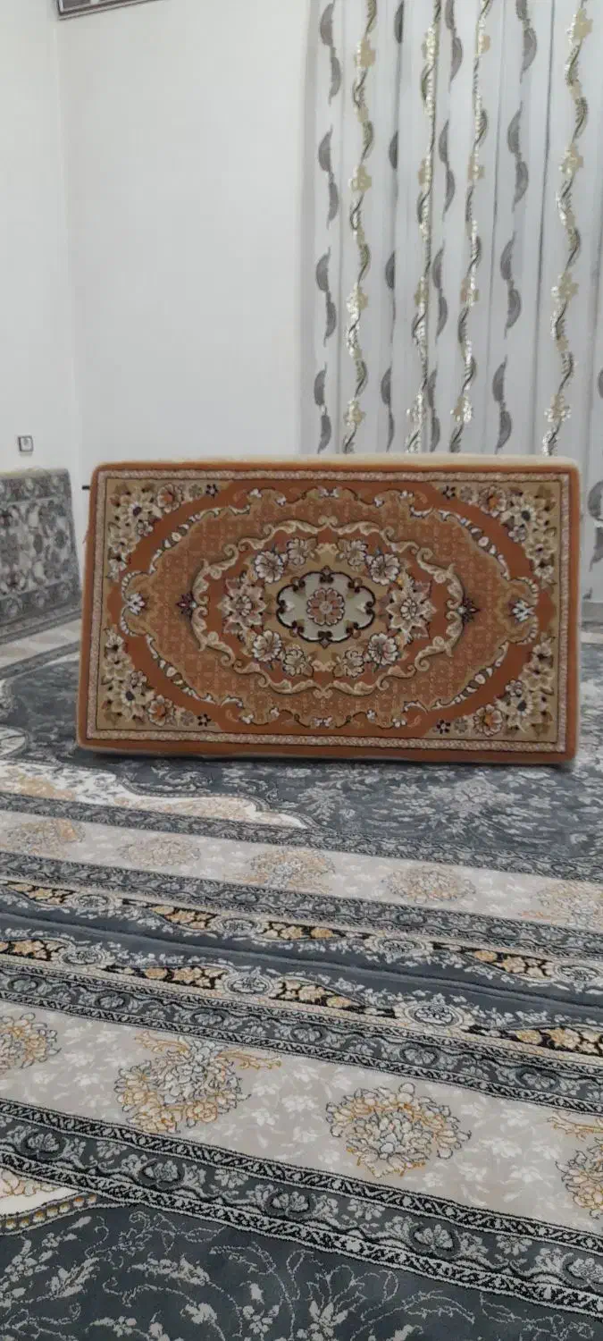 ۶عدد پشتی ترو تمیز درحد نو|پشتی|بوکان, |دیوار