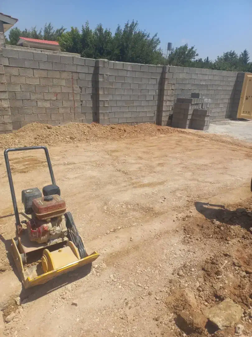 اجاره غلطک کمپکتور با ظرفیت کوبش ۱ تا ۱۰ تن شیراز|ماشین‌آلات صنعتی|شیراز, شهرک بزین|دیوار