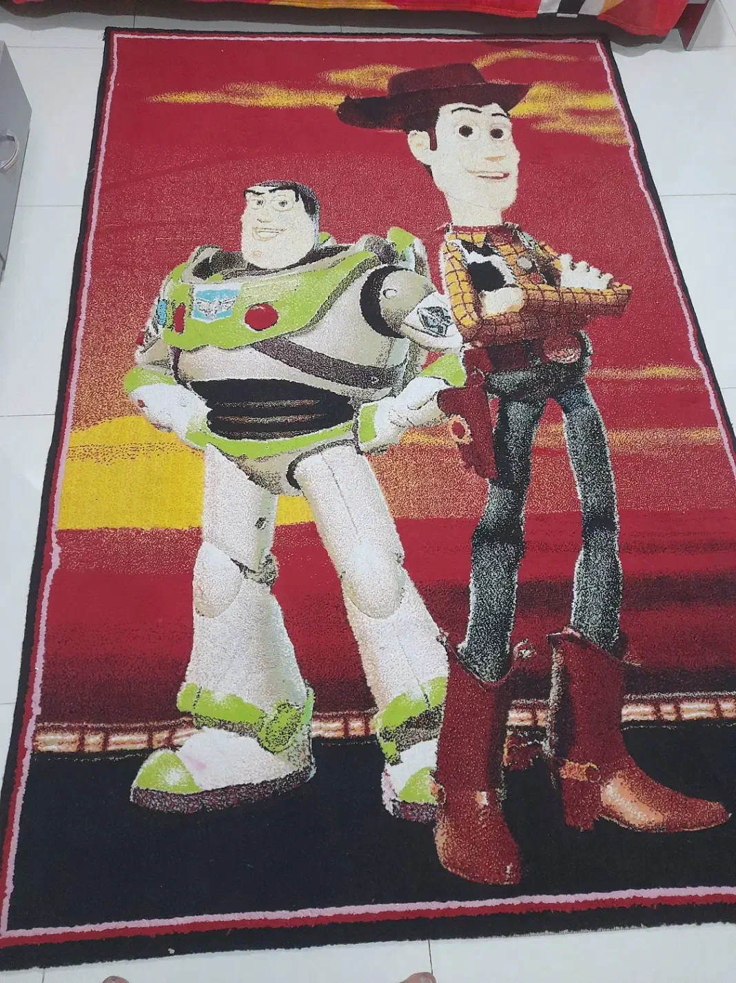 فروش تخت .کمد و فرش|اسباب و اثاث بچه|شهرکرد, |دیوار