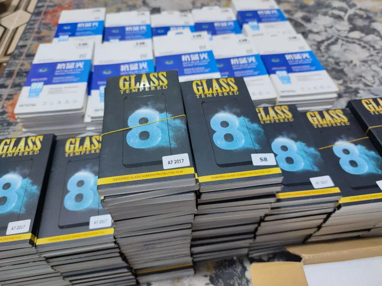 مقداری گلس مدل گوشیهای قدیمی برای فروش|لوازم جانبی موبایل و تبلت|آبادان, |دیوار