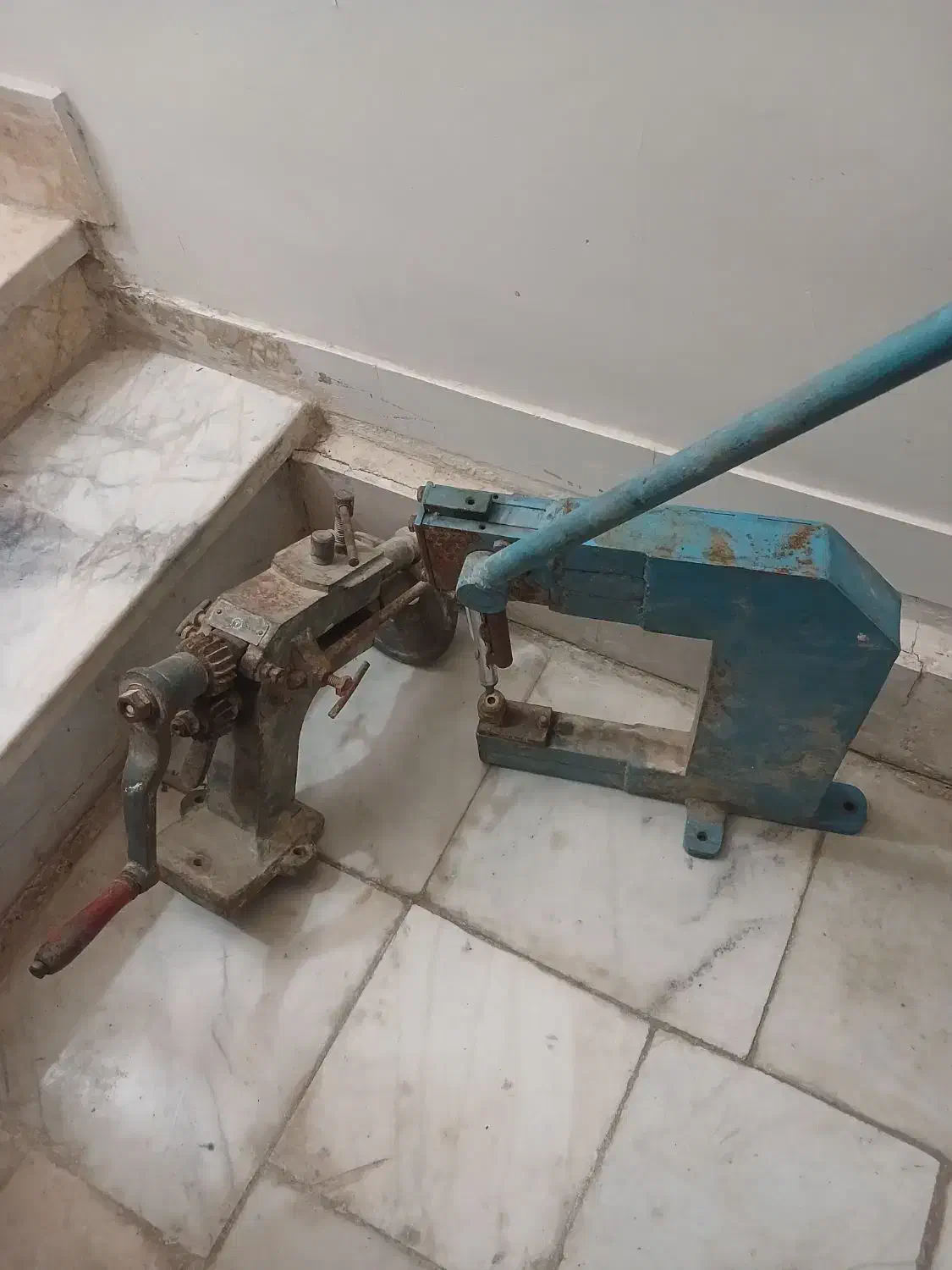 پرس دستی و چرخ حلبی سازی|ابزارآلات|مشهد, چهارچشمه|دیوار