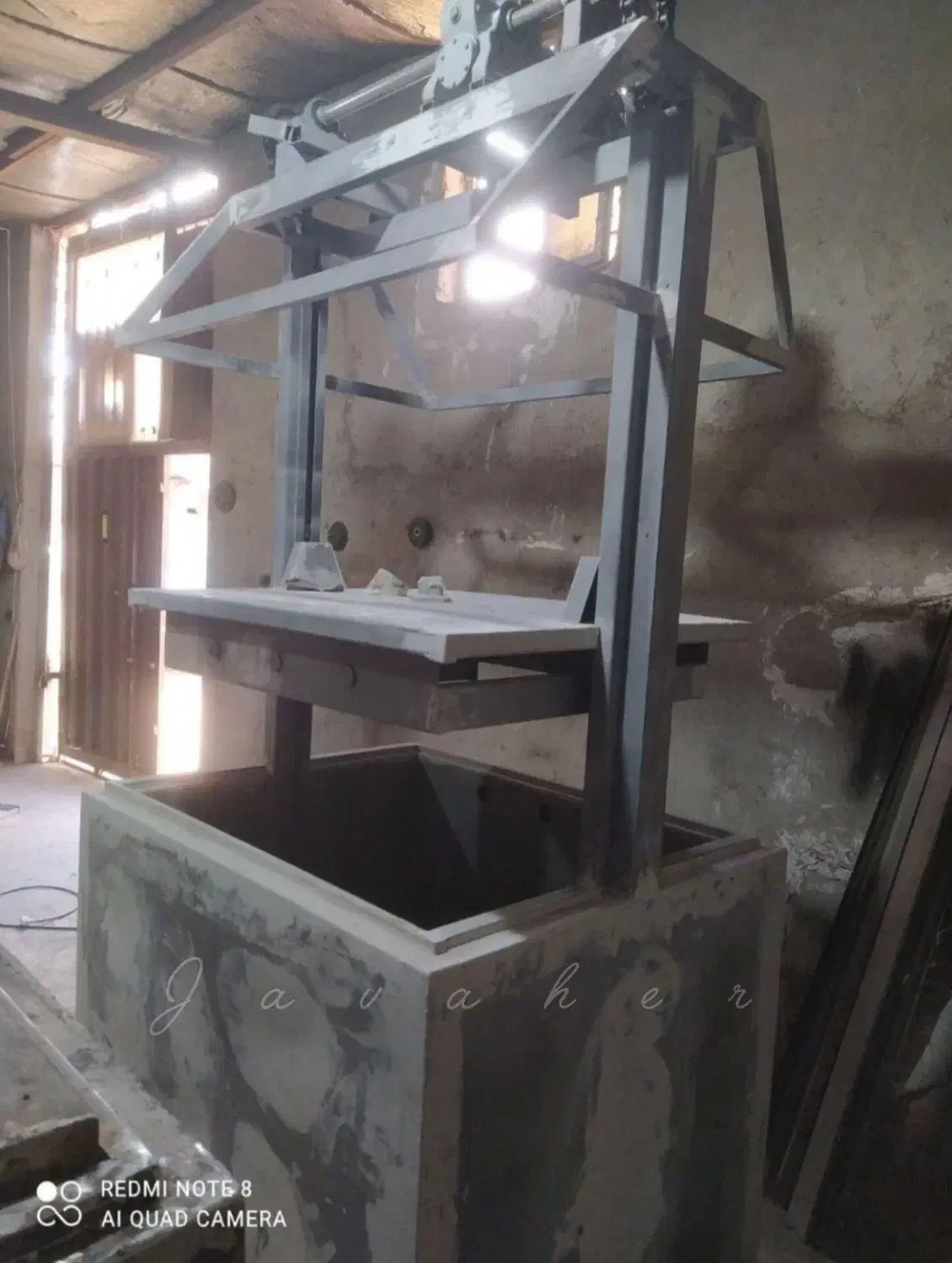 javaher.kave گاوصندوق اسانسوری همراه هالوژن|ابزارآلات|زاهدان, |دیوار