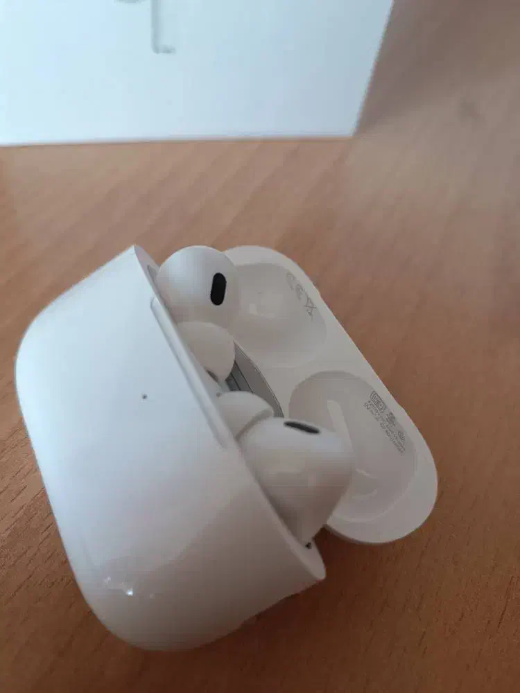 ایرپاد پرو 2 نویزکنسلینگ دار،هندزفری،هدفون، اپل|لوازم جانبی موبایل و تبلت|تهران, سهروردی|دیوار