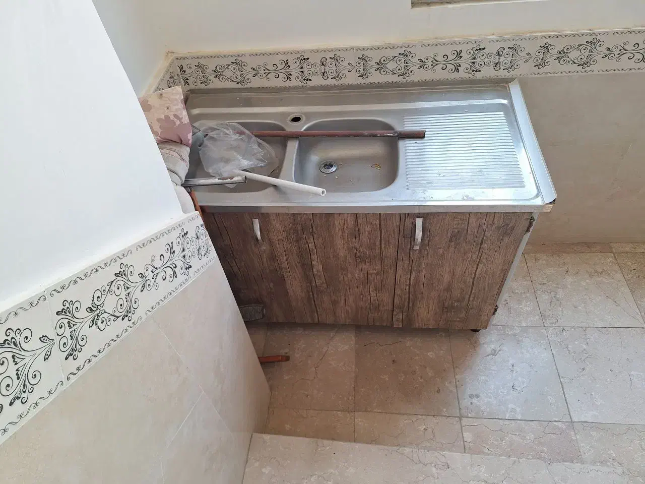 کابینت سینک ظرفشویی|مصالح و تجهیزات ساختمان|چاراویماق, |دیوار