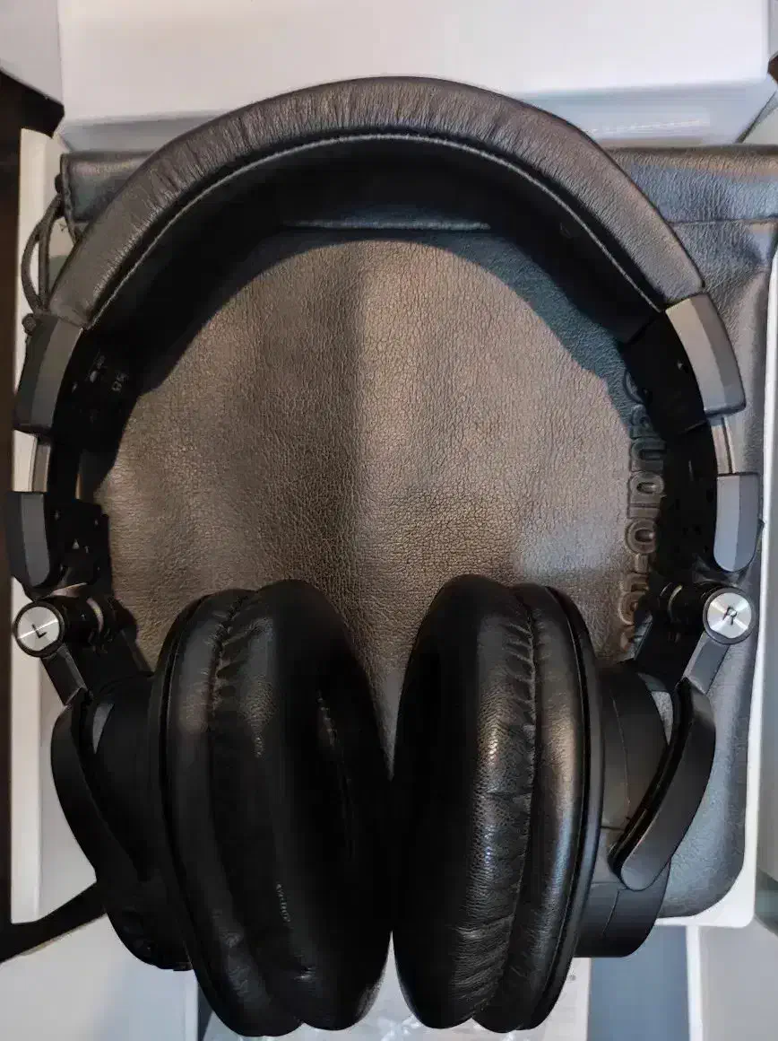 هدفون بلوتوثی Audio-Technica ATH M50xBT2|قطعات و لوازم جانبی رایانه|مشهد, سناباد|دیوار