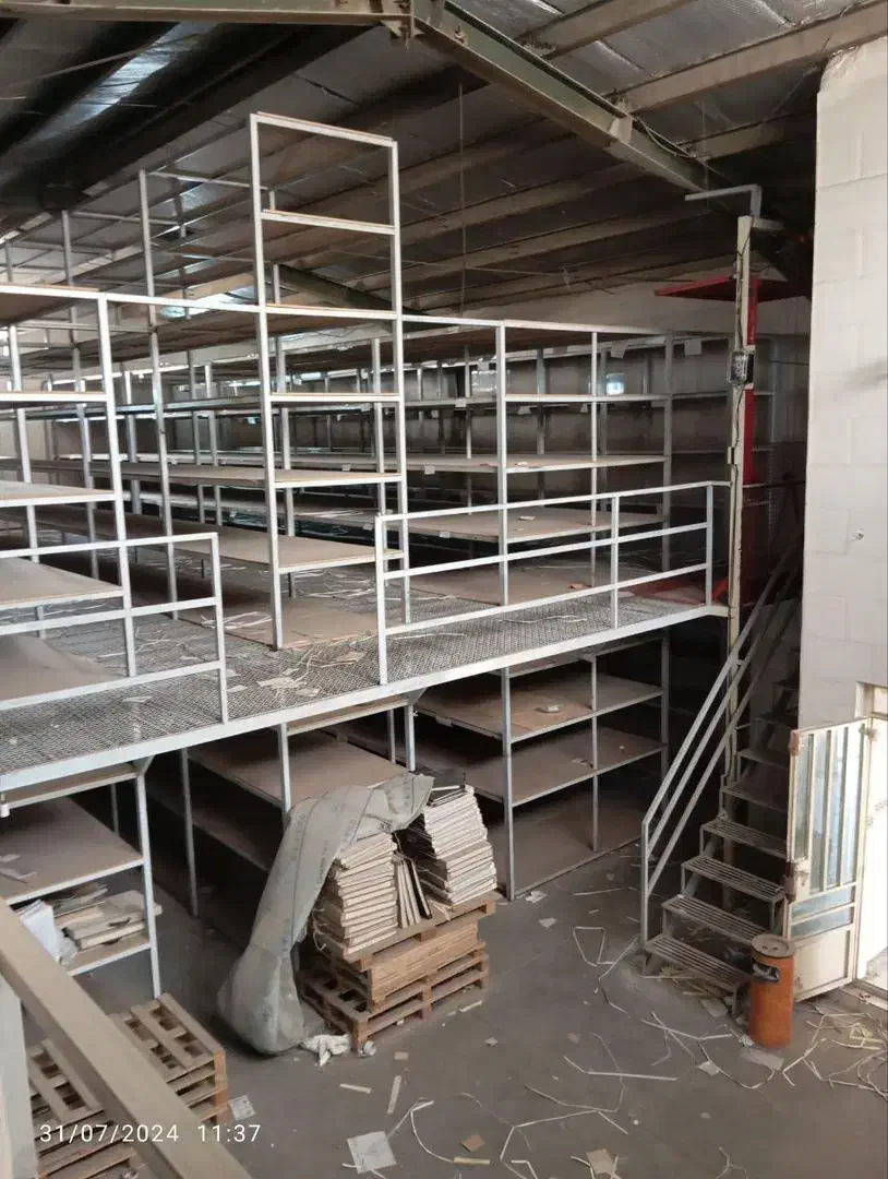 فروش سوله تجاری ۲۲۳ متری کمالشهر|فروش دفتر صنعتی، کشاورزی، تجاری|کرج, انبار مپنا|دیوار