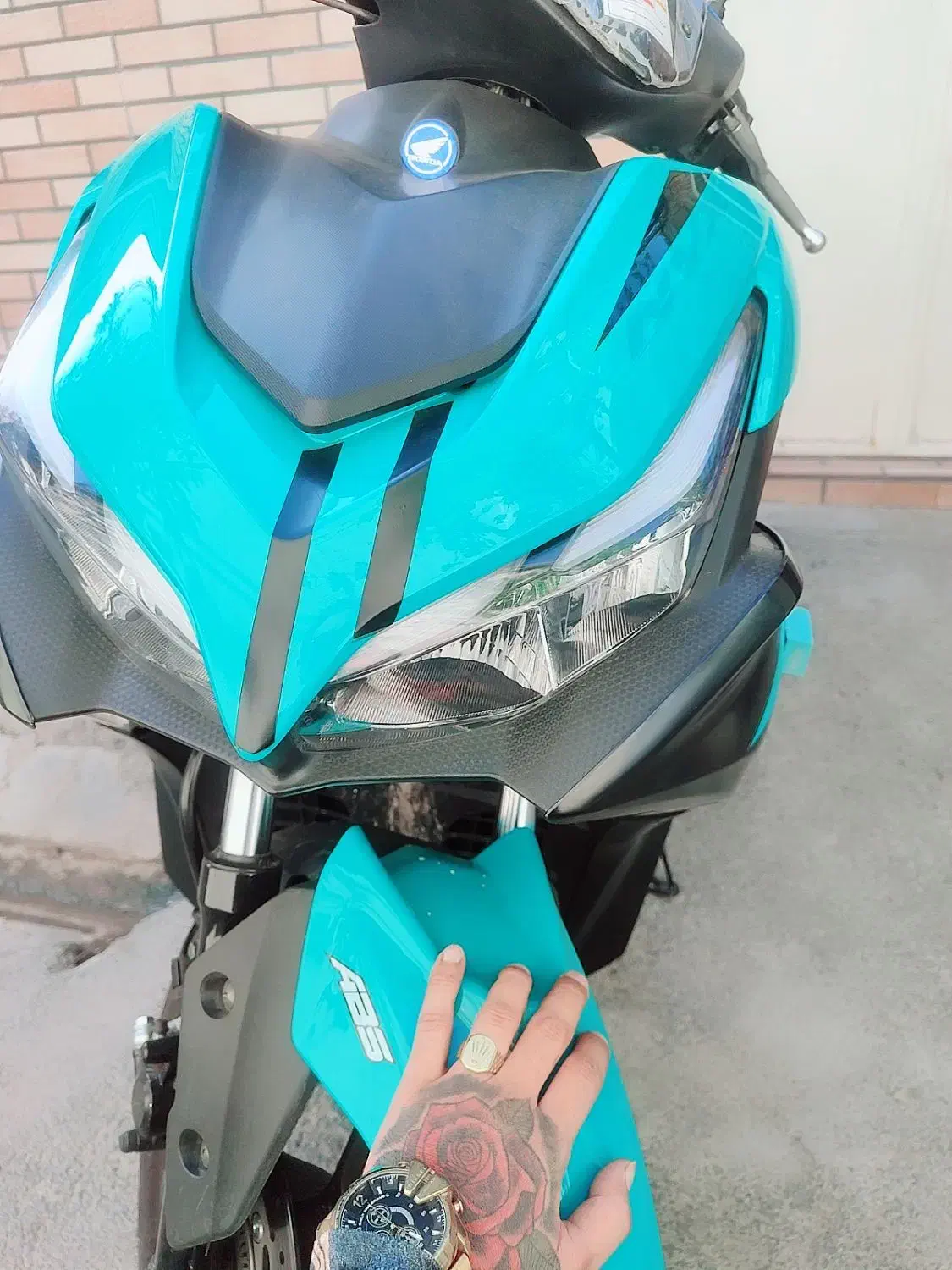 موتور ان وی ایکس 170 معاوضه با اراس یا مگلی|موتورسیکلت|شهریار, شهریار|دیوار