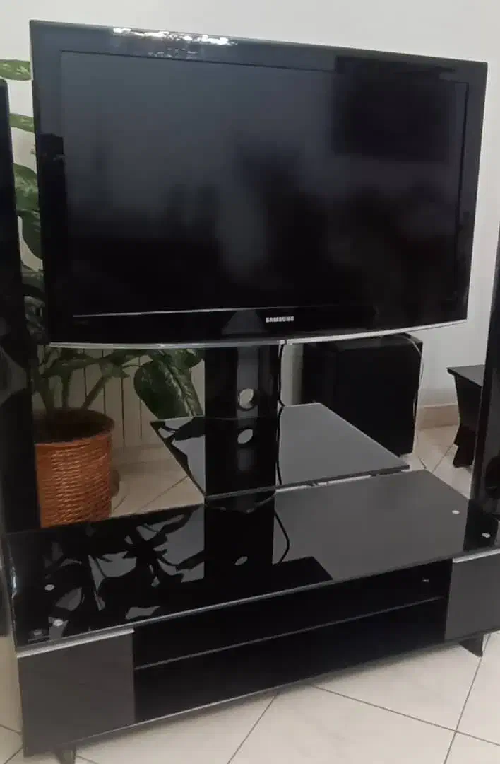 تلویزیون ال سی دی سامسونگ ۴۰ اینچ|تلویزیون و پروژکتور|تهران, فرمانیه|دیوار