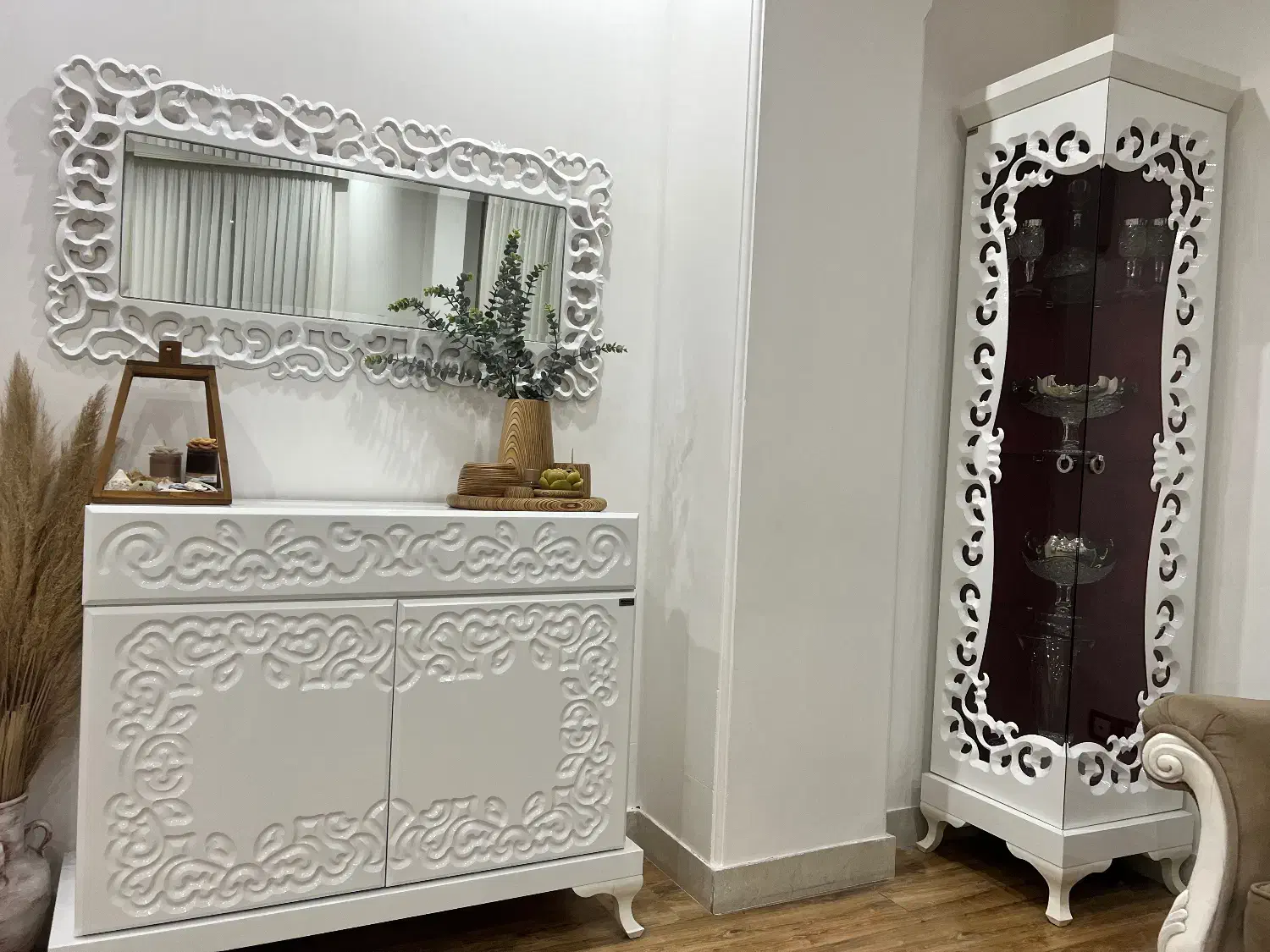 آینه کنسول و ویترین برند درینو|بوفه، ویترین، کنسول|قائمشهر, |دیوار