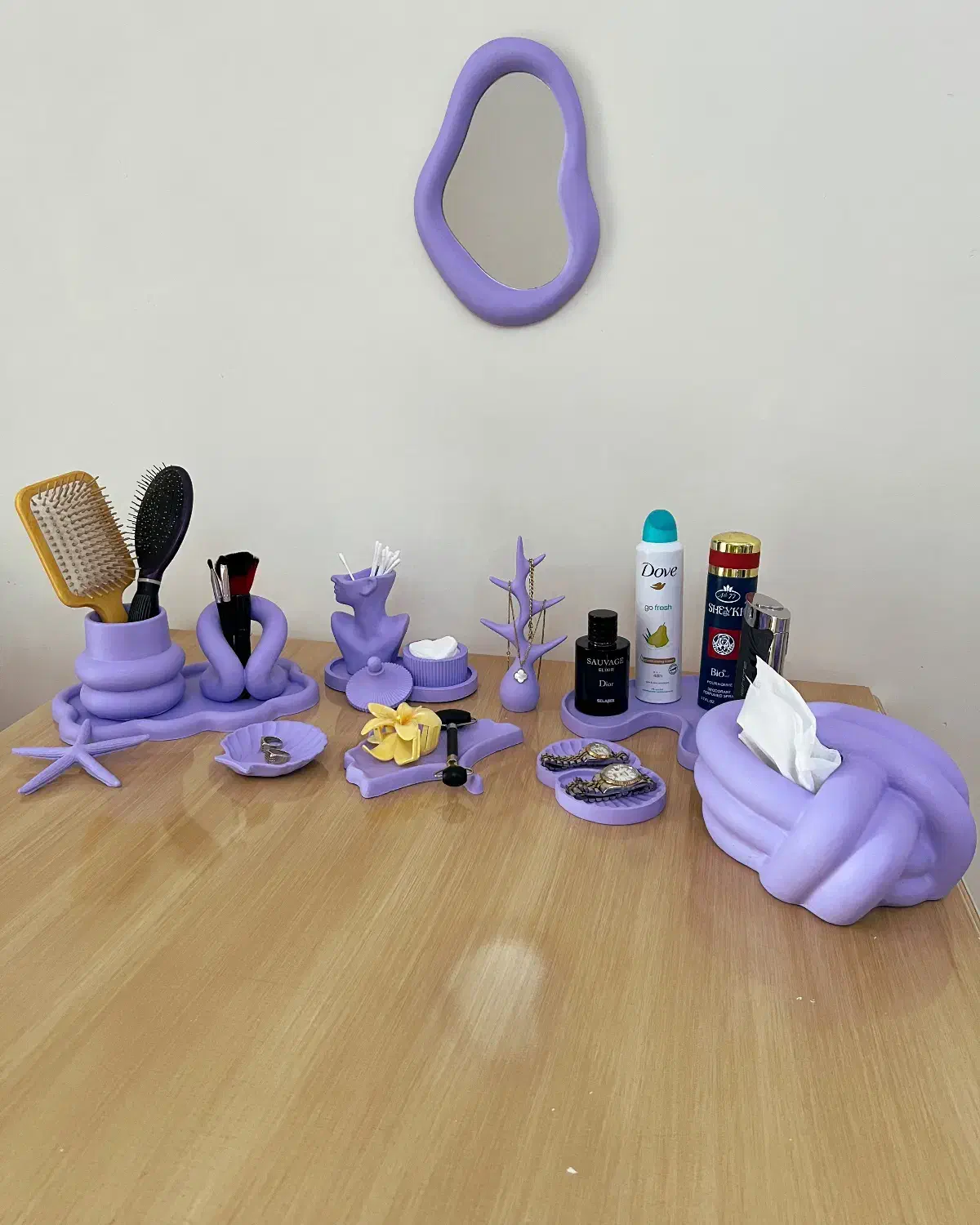 دکوری میزوسط و استند لوازم آرایشی|صنایع دستی و سایر لوازم تزئینی|تهران, صد دستگاه|دیوار