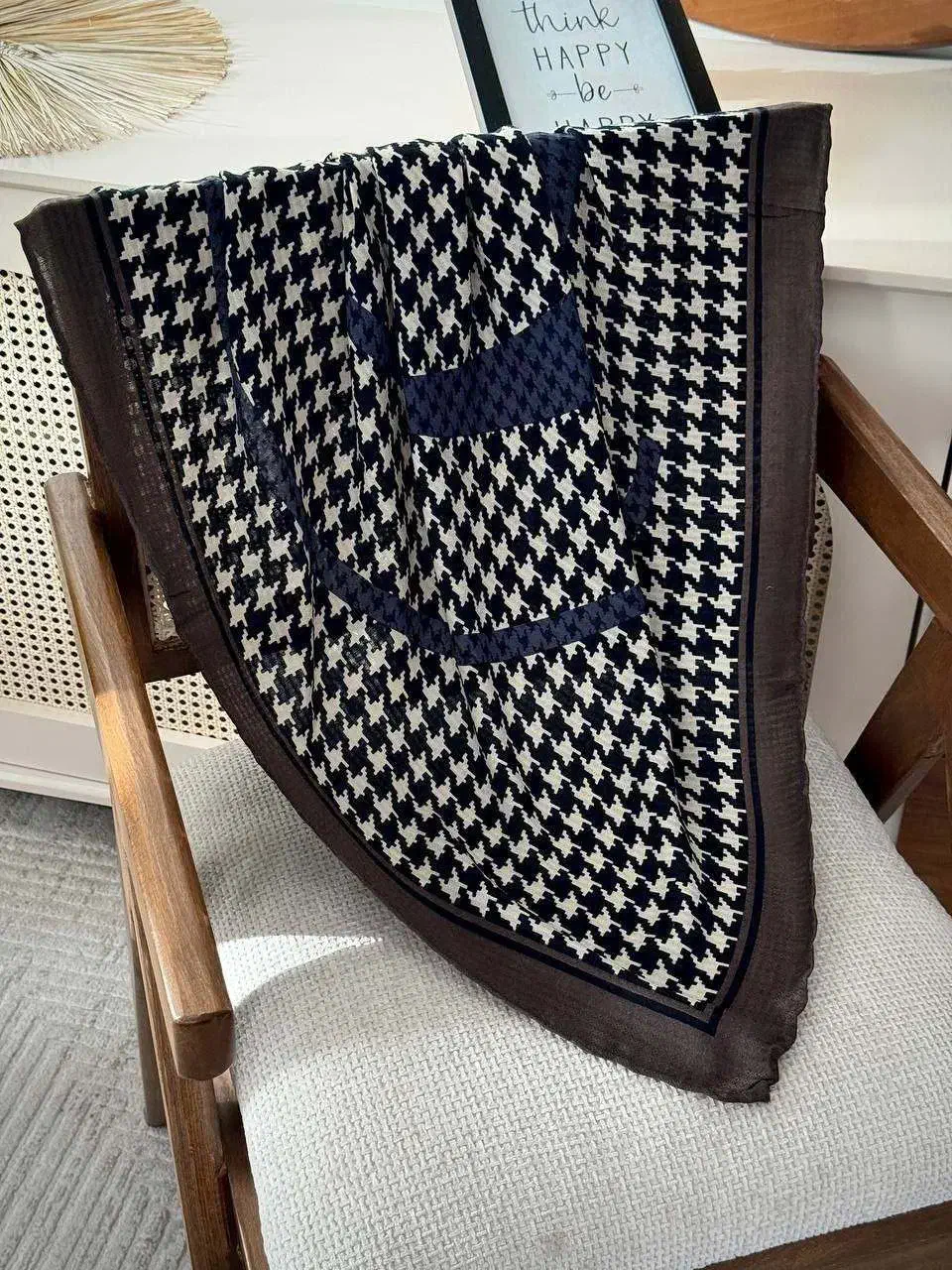 روسری پاییزه دستدوز آرامیس|لباس|آبدانان, |دیوار