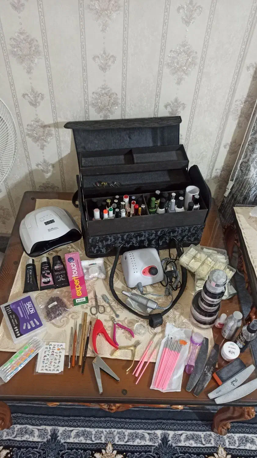 وسایل ناخن درحد نو|آرایشگاه و سالن‌های زیبایی|رباط‌کریم, رباط‌کریم|دیوار