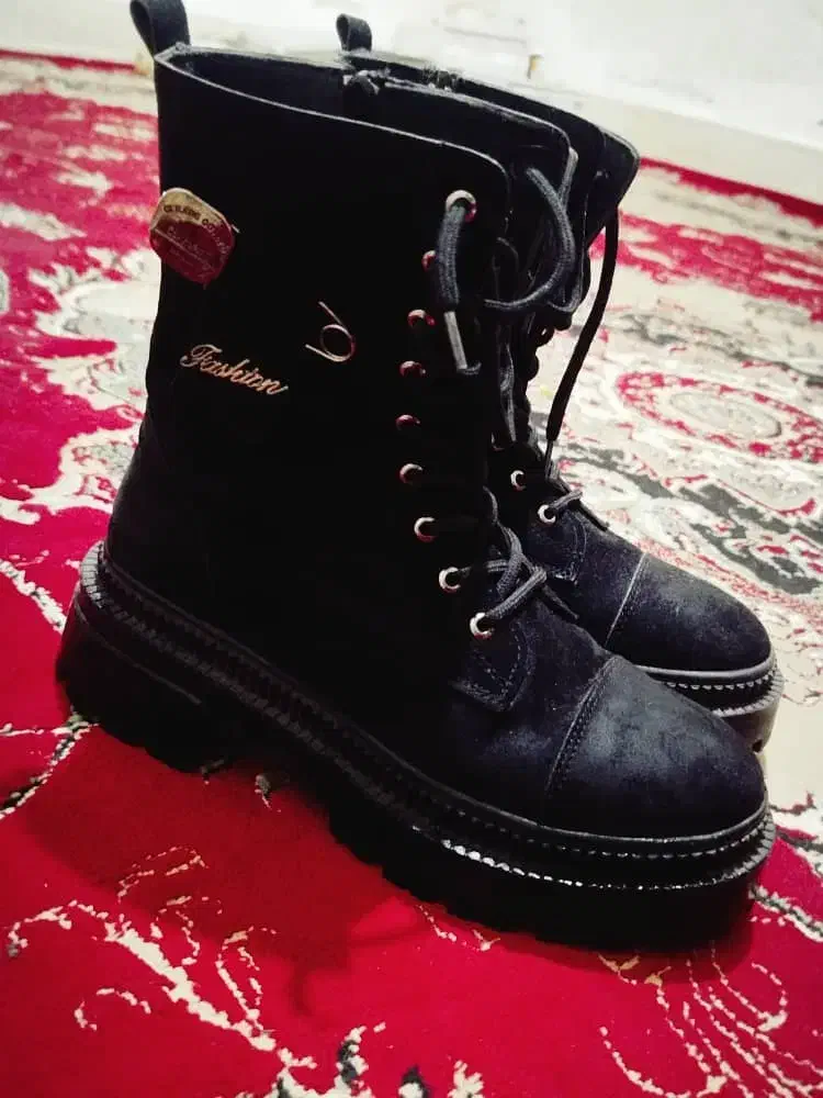 بوت دخترانه سایز ۳۹|کیف، کفش، کمربند|یاسوج, |دیوار