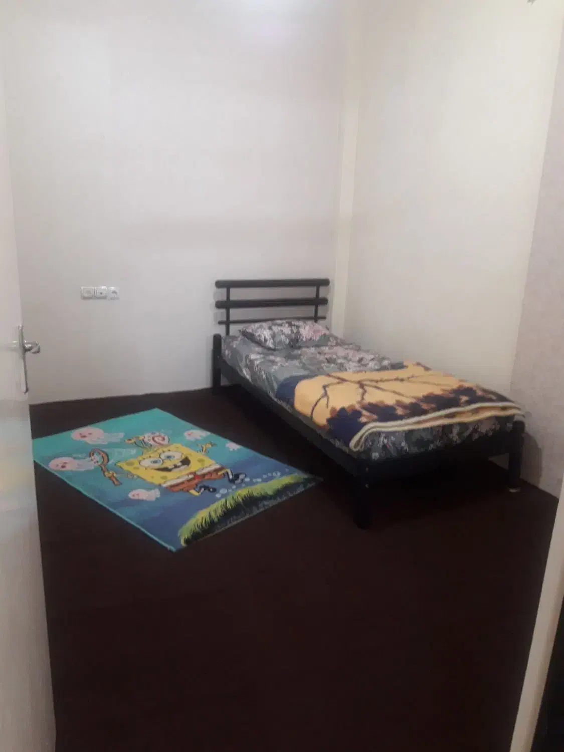 اجاره خانه ویلایی رشت با پارکینگ معلم|اجارهٔ کوتاهمدت ویلا و باغ|رشت, آزادگان|دیوار