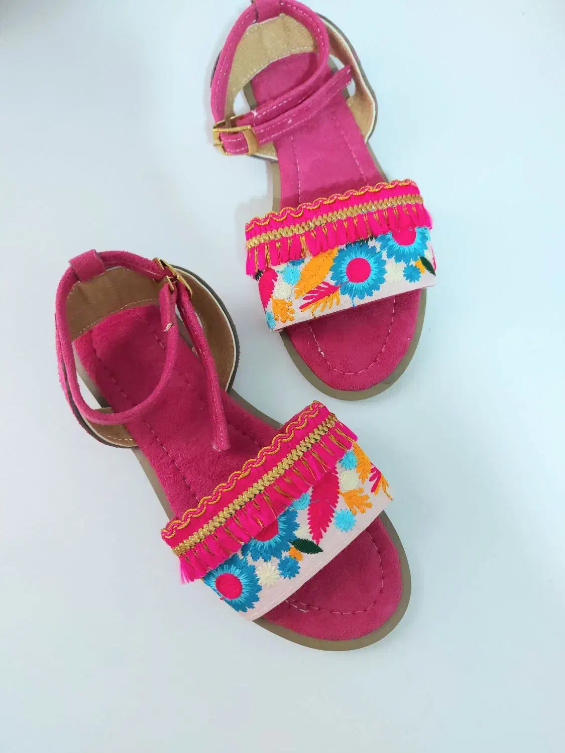 دمپایی بندی سوزندوزی|کیف، کفش، کمربند|قم, شاه سید علی|دیوار